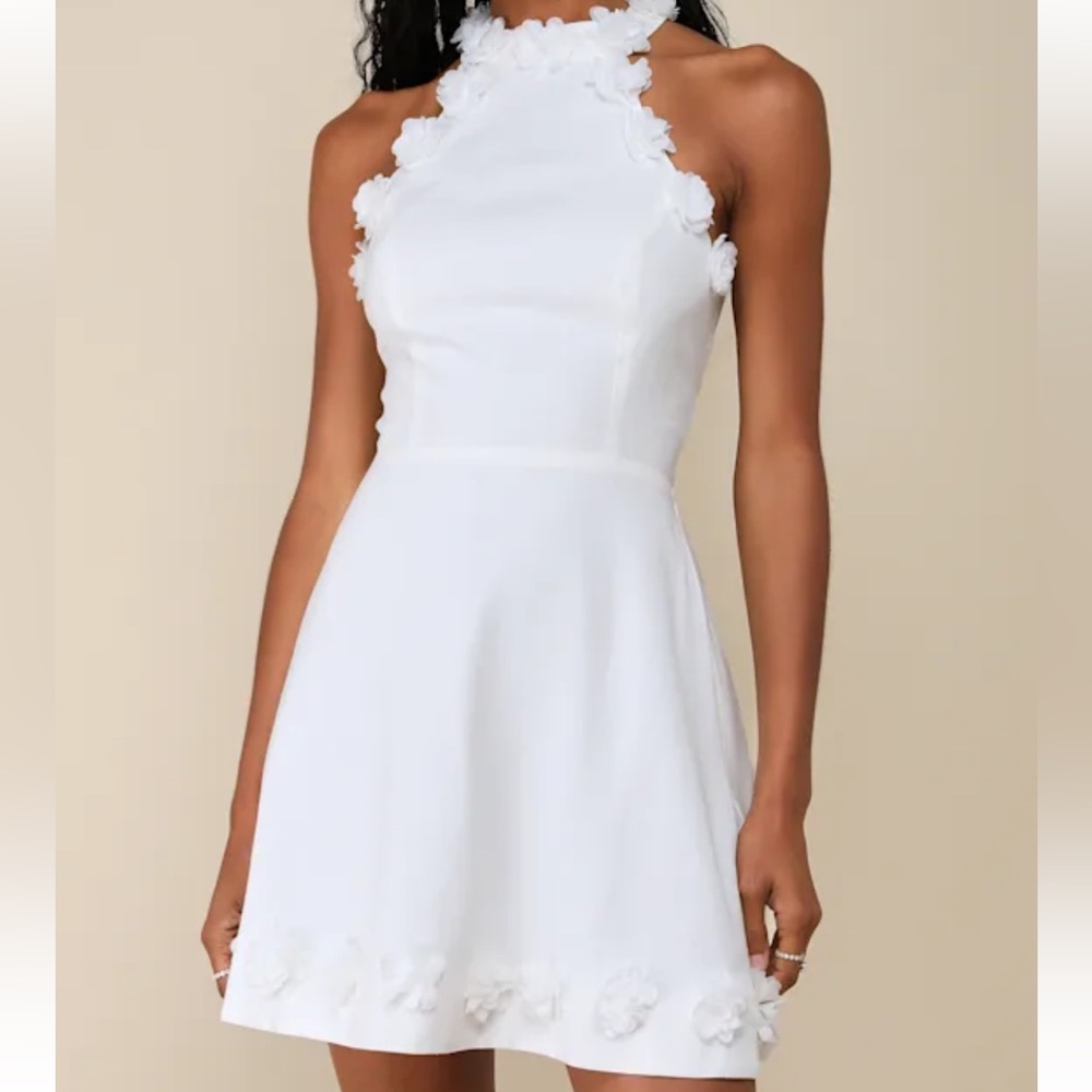 NWT. Halter white flower dress